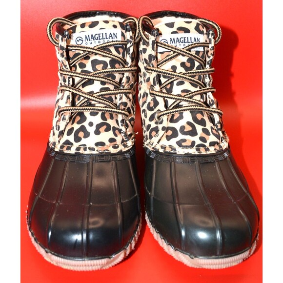 Magellan Outdoors Youth Duck Boots Size 6 Leopard Print Waterproof Winter Rain - Picture 2 of 10